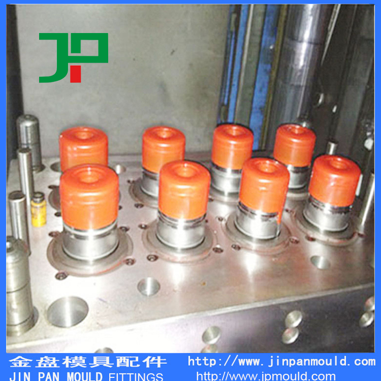 Plastic cap mould